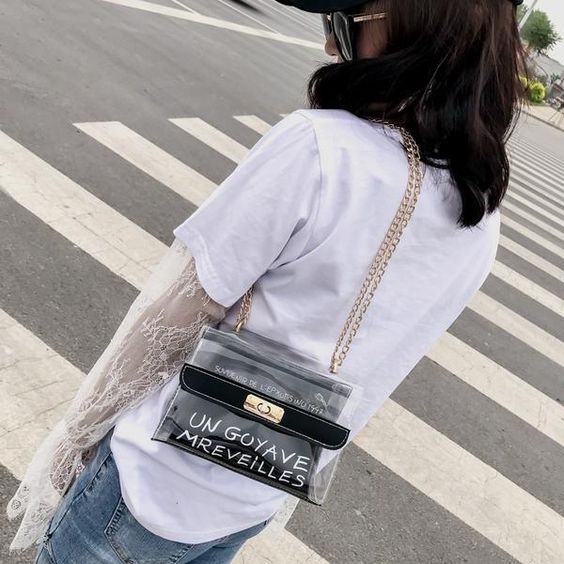 แต่งตัวหน้าฝน