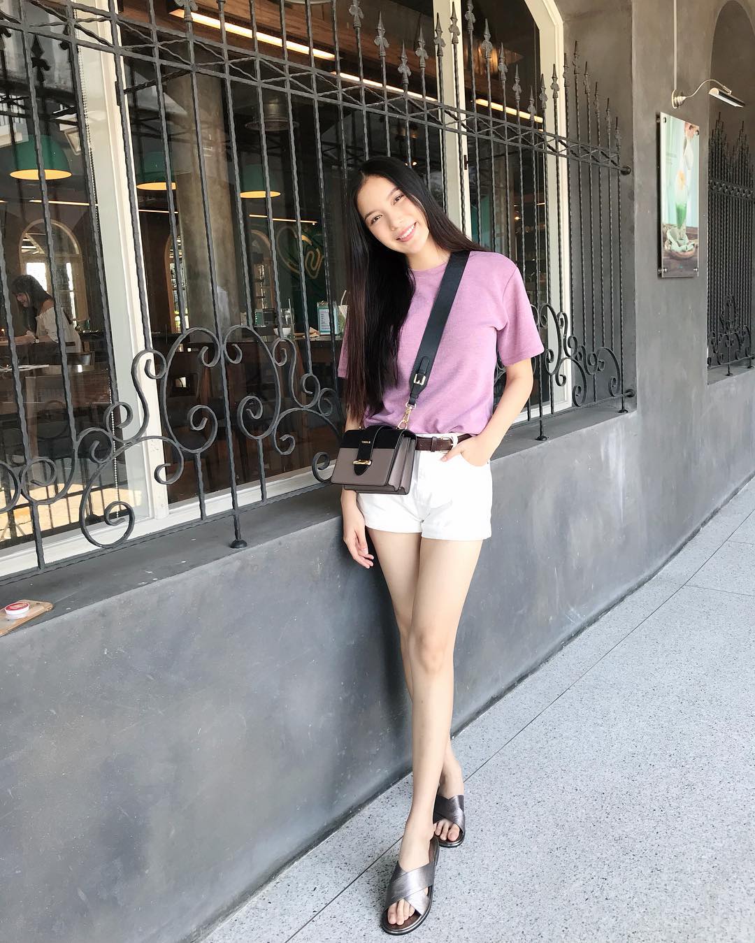 เสื้อสีตามวัน