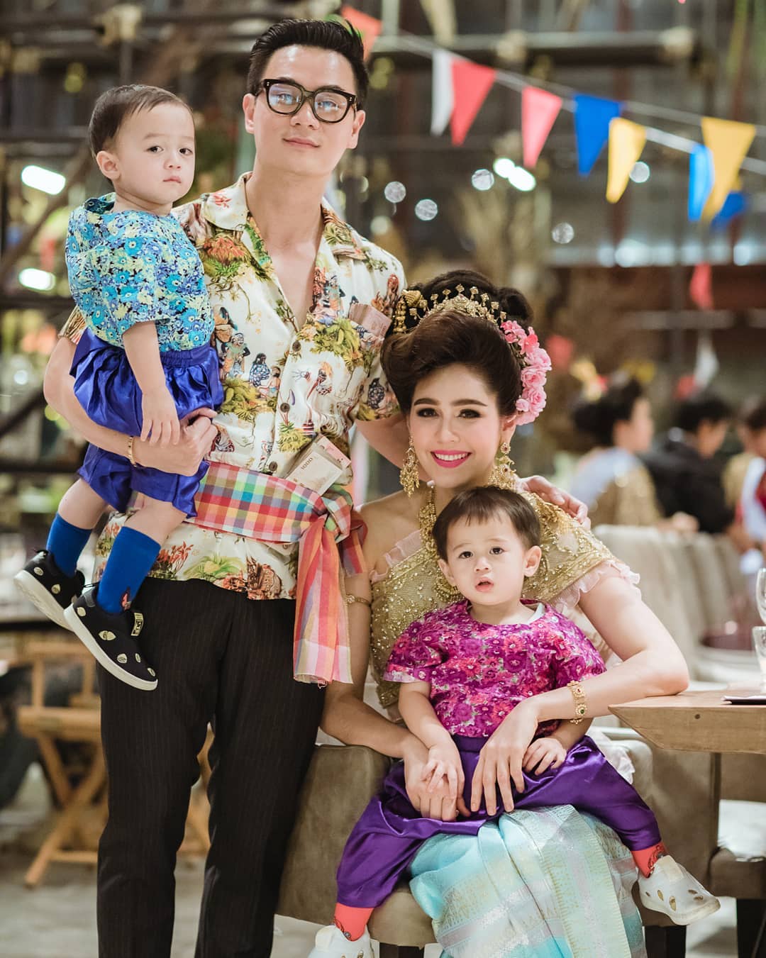 ไฮโซพันล้าน